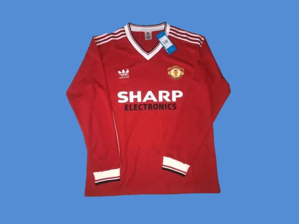 Manchester United 1982 1983 Domicile Maillot Manches Longues